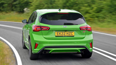Ford Focus ST 2022 review – rear cornering