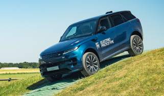 Range Rover Sport Electric