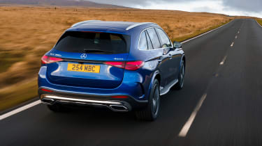 2025 Mercedes-Benz GLC 