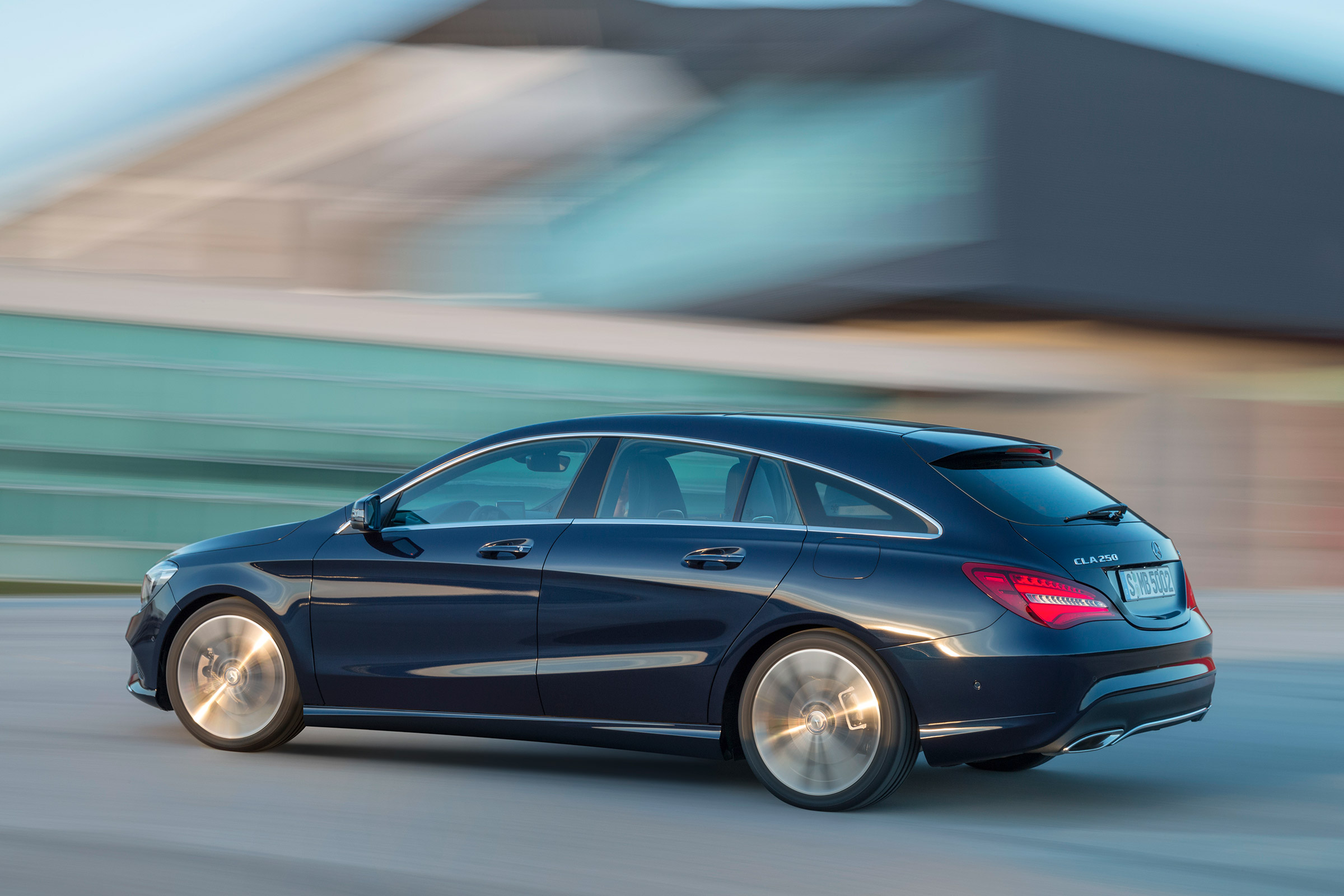 Mercedes Benz Cla Review Prices Specs And 0 60 Time Evo