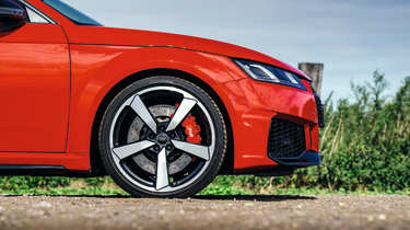 Audi TT new v old