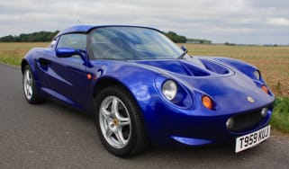 Lotus Elise S1