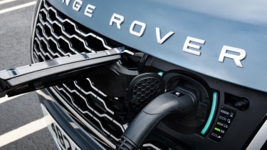 Range Rover P400e PHEV charging