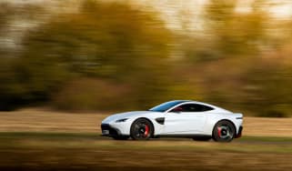 Aston Martin Vantage – FF front pan