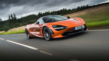 eCoty McLaren 720S - front tracking 