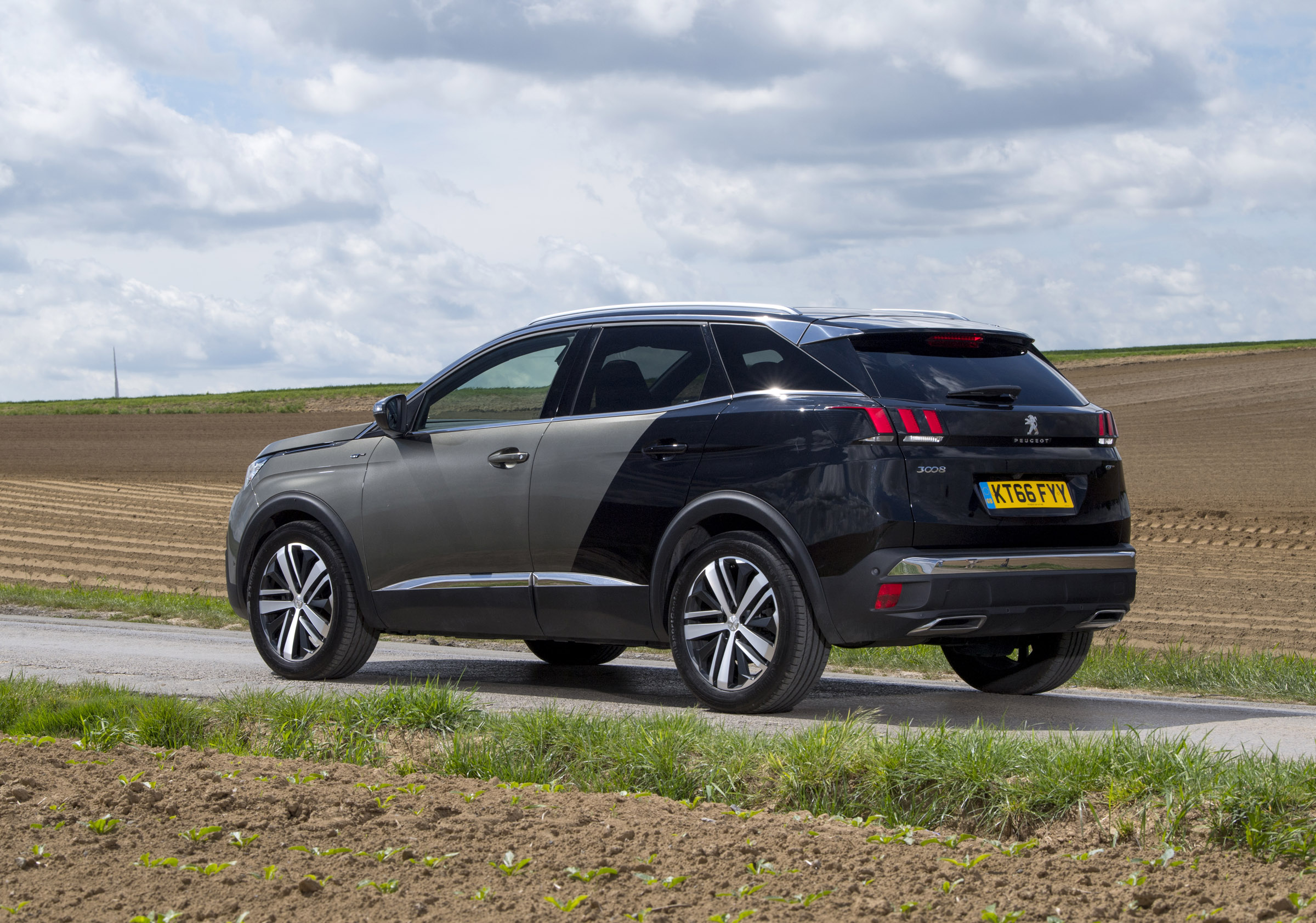 Peugeot 3008 Gt Review Can Sporty Crossover Deliver Gti Style Fun Evo
