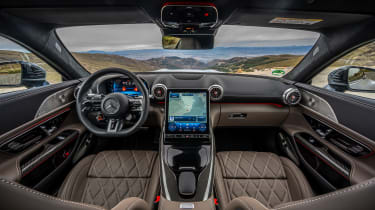 Mercedes-AMG GT 63 – interior
