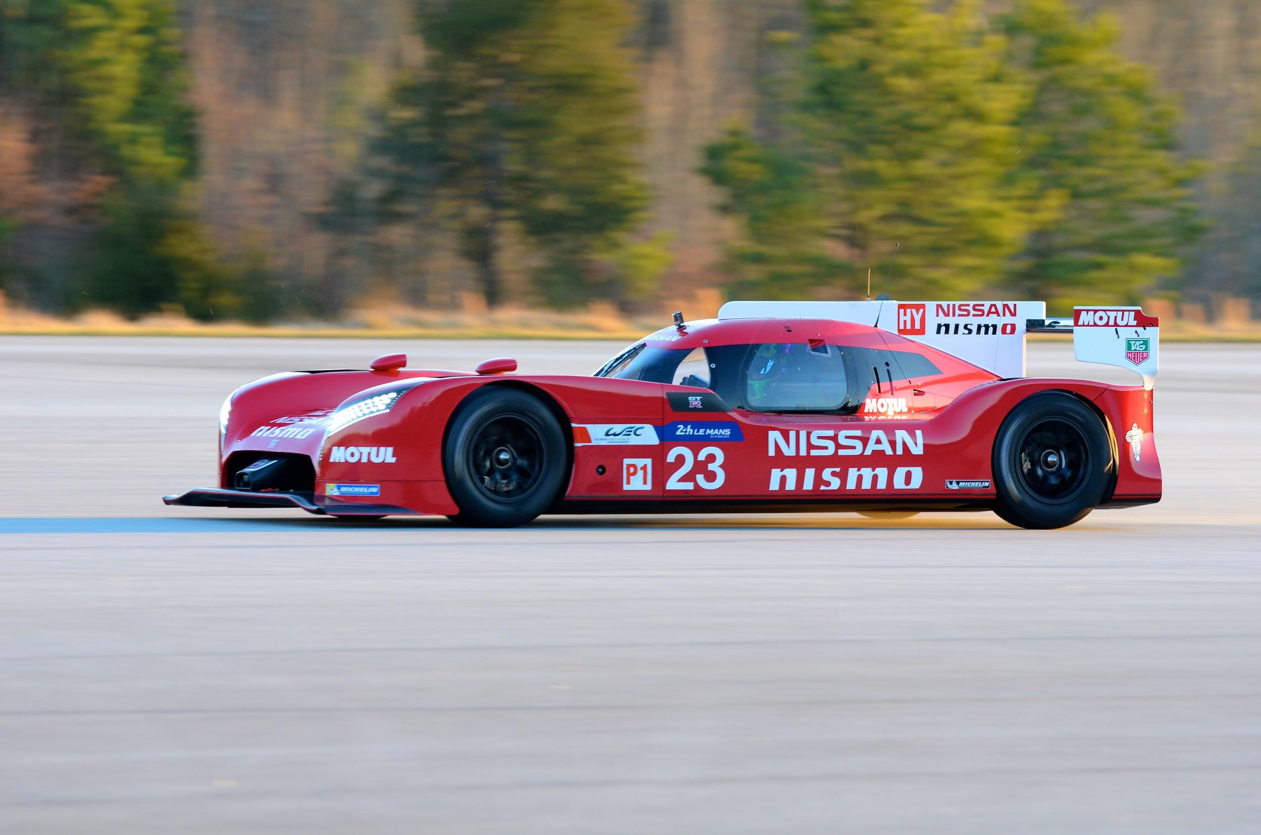 Nissan gt r lm