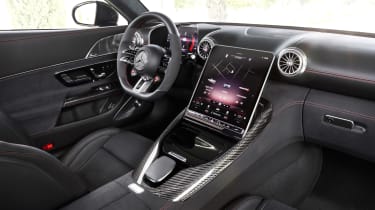 2022 Mercedes SL – cabin