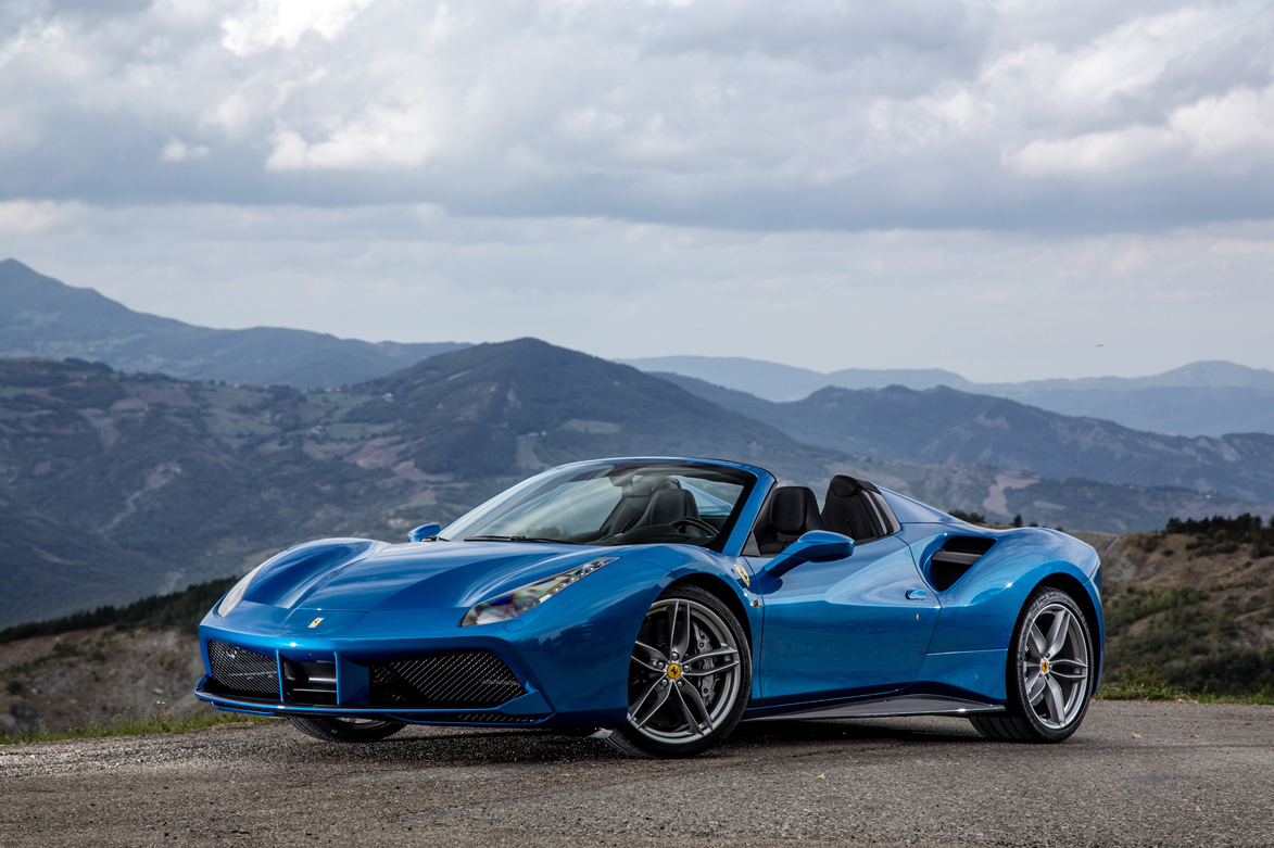 Ferrari 488 Spider Review Performance Specs And 0 60 Time