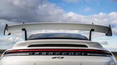 Porsche GT3s 996 v 992