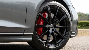 Audi S8 UK drive – wheel