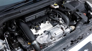 Peugeot RCZ engine