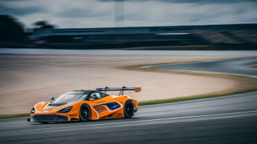 McLaren 720S GT3 - Front