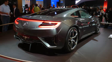 Honda NSX 2015 specs, prices and UK launch date