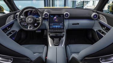 Mercedes-AMG GT 43 – interior