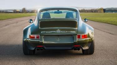 Theon Design Porsche 911