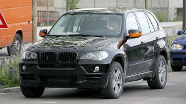 BMW X5 spy image