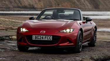 2025 Mazda MX-5 static front