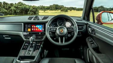 Porsche Macan GTS MY21 – cabin