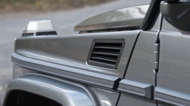 Mercedes-Benz G-Wagen G350 Bluetec video review