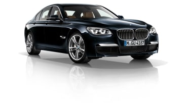 BMW 7-series facelifted