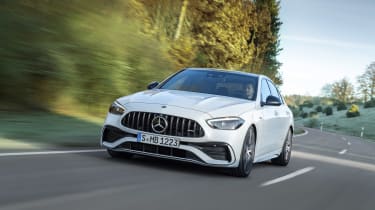 Mercedes-AMG C43 – front tracking