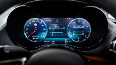 Mercedes-AMG GT Roadster - 2021 dials