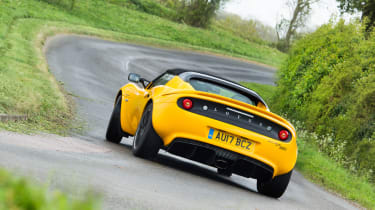 Lotus Elise 0 60 >> Lotus Elise Review Is The Featherweight Sports Car As Good Lotus Elise 0 60 >> Lotus Elise Review Is The Featherweight Sports Car As Good