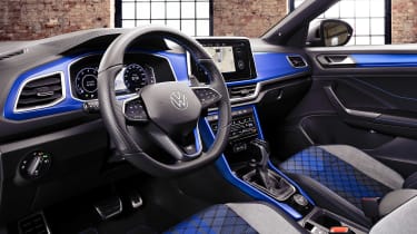 2022 Volkswagen T-Roc R – interior