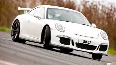 Porsche 911 GT3 (991) front