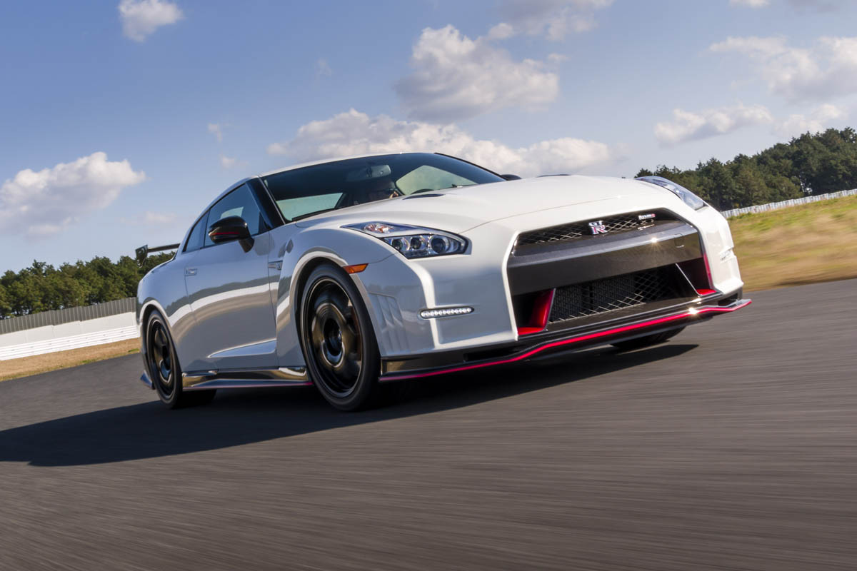 New Nissan GT-R Nismo becomes Japan's fastest sports car