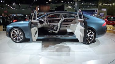 LA motor show 2011:Volvo Concept You