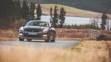 Nissan GT-R front