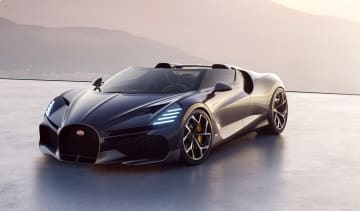 Bugatti Mistral – front quarter