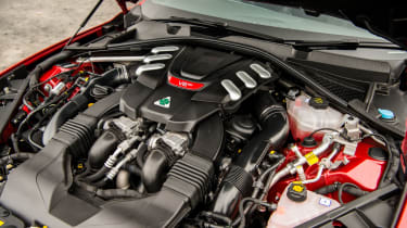 Alfa Romeo Giulia Quadrifoglio - Engine