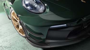 Porsche 911 GT3 RS Manthey Kit front