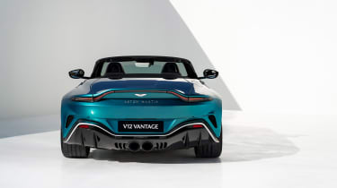 Aston Martin V12 Vantage Roadster – rear