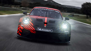 Porsche 911 GT4 R front
