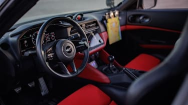 Nissan Safari Rally Z – interior