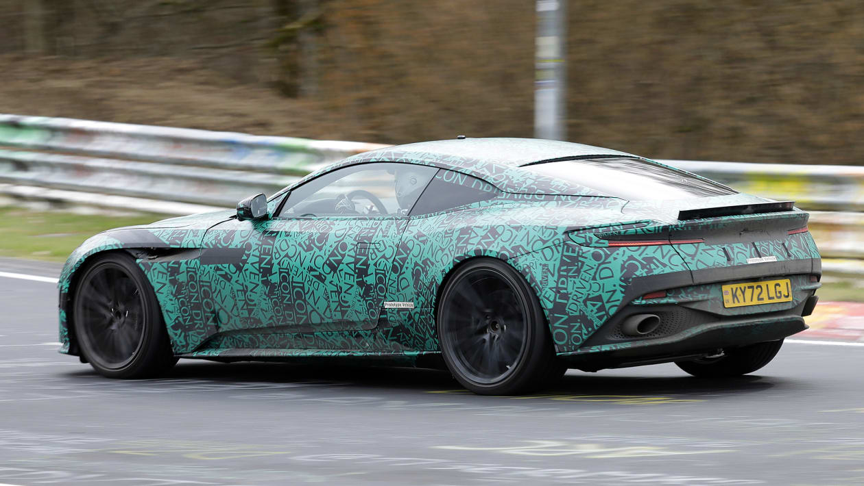 Aston-Martin-DB12-010_jlyfe8.jpg