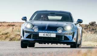 Alpine A110 – front