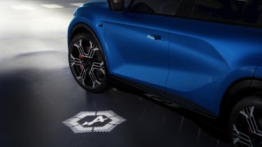 Alpine A390
