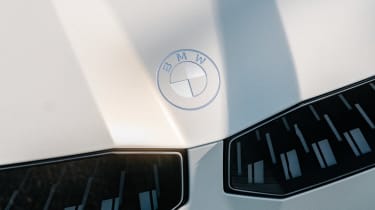 BMW Vision Neue Klasse – badge