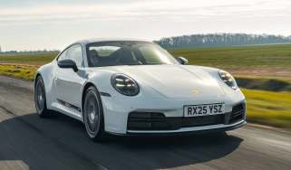 Porsche 911 Carrera T – pictures