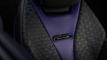 Bentley Batur – seat
