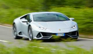 Lamborghini Huracán Evo front