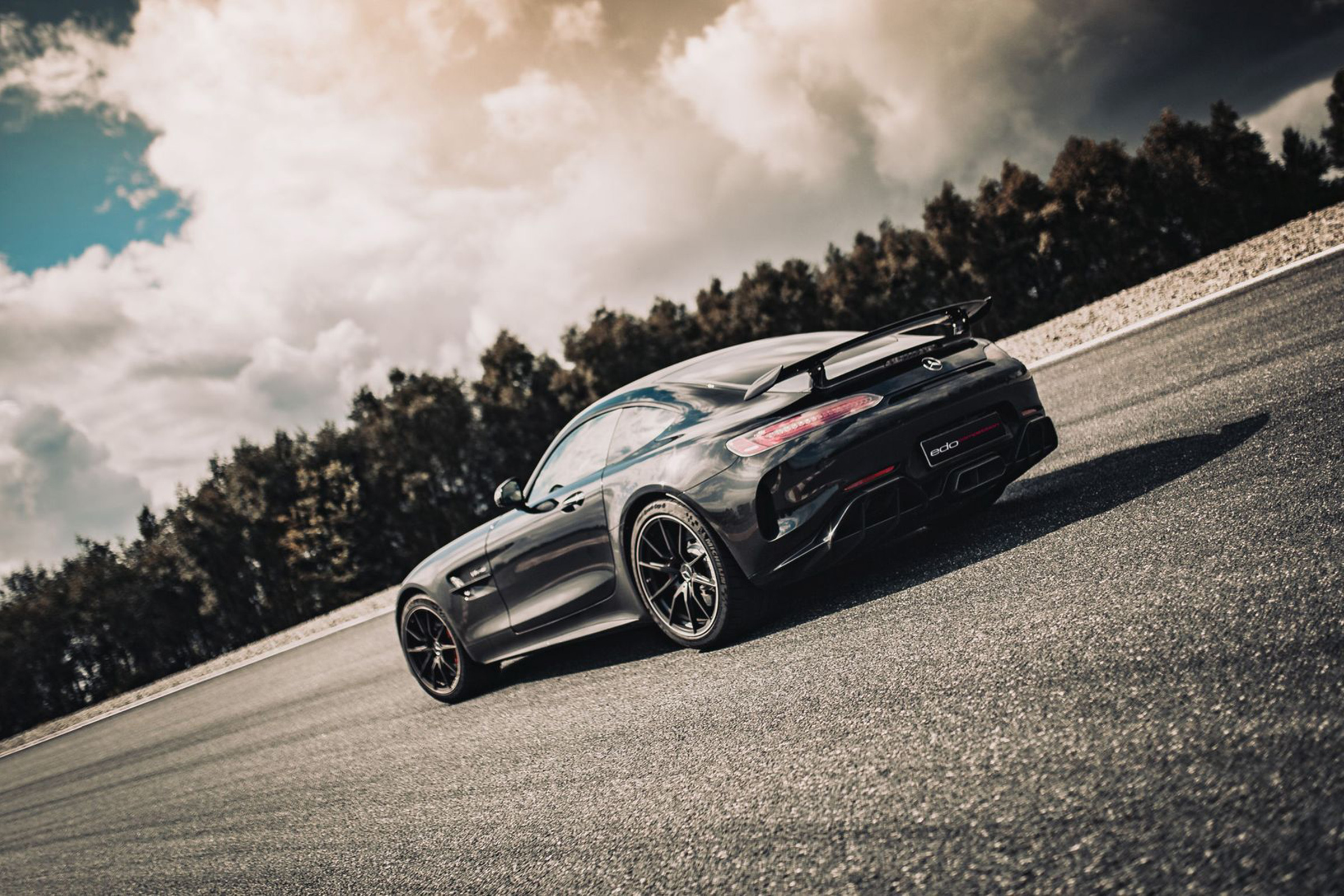 Edo Competition Takes The Mercedes Amg Gt R Past 650bhp Evo