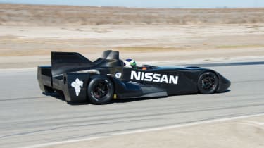 Nissan&#039;s DeltaWing lightweight experimental racer