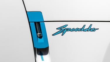 Porsche Vision 357 Speedster badge light off